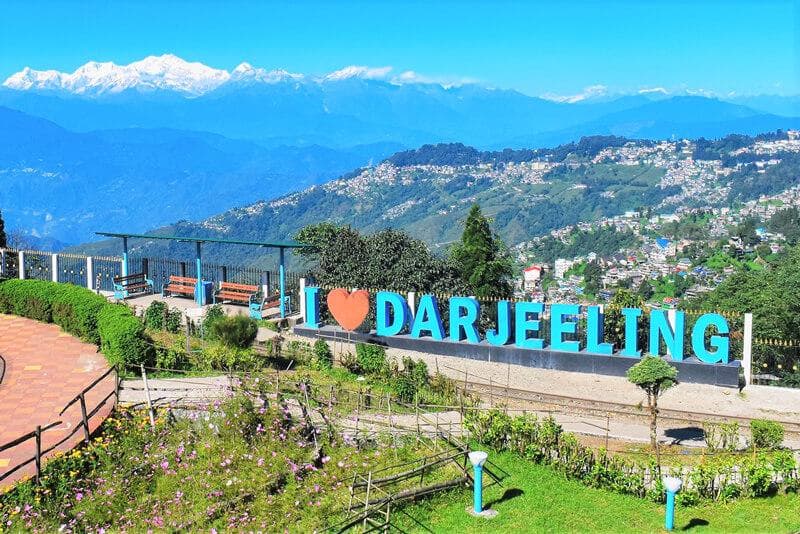 Darjeeling Family Tour Package