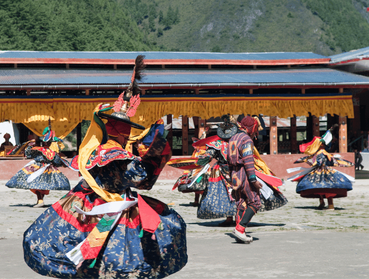 10 Days 9 Nights Bhutan Tour Package – Thimphu, Paro, Punakha & Bumthang