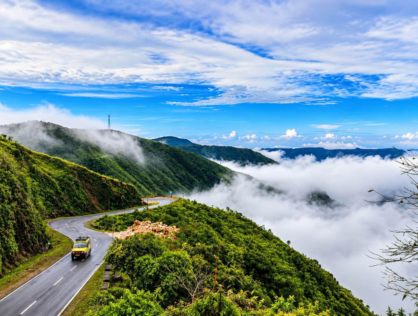 6 Days Meghalaya Tour Package from Guwahati – Shillong, Dawki & Cherrapunjee