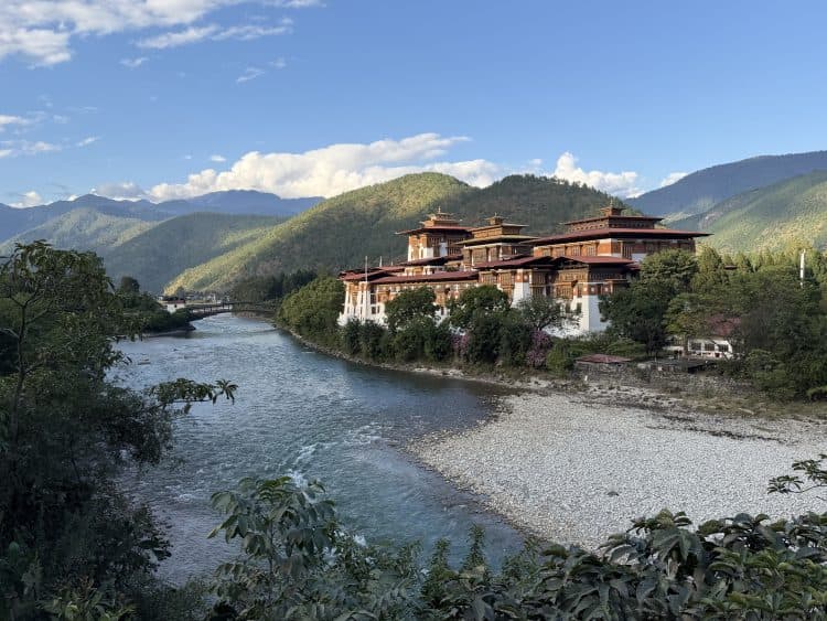 7 Days 6 Nights Bhutan - 2N Paro - 2N Phuenthsolig - 2N Thimphu Tour Package
