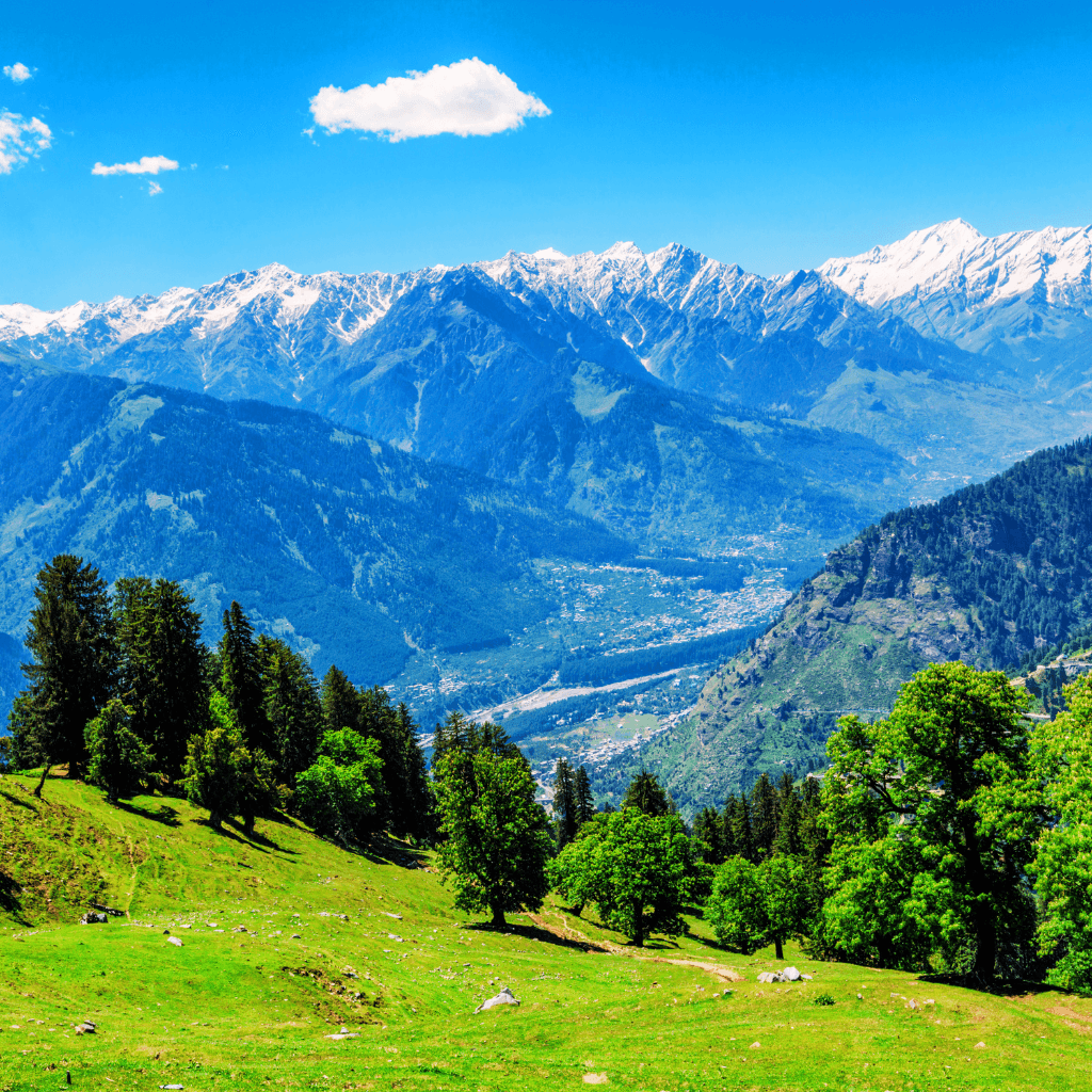 Shimla 4 Nights 5 Days Tour Package from Delhi by Volvo