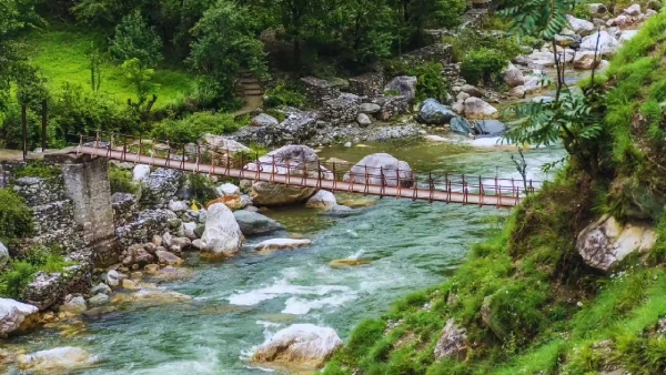 Tirthan Valley